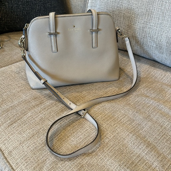 Kate Spade Purse - Picture 2 of 6